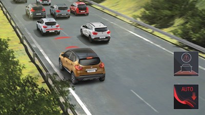 Renault CAPTUR - Schéma de plusieurs voitures devant freiner en urgence