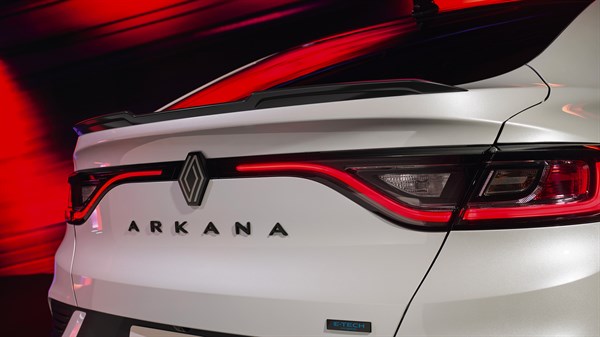 Renault Arkana full hybrid E-Tech - flancs et jantes Alpine