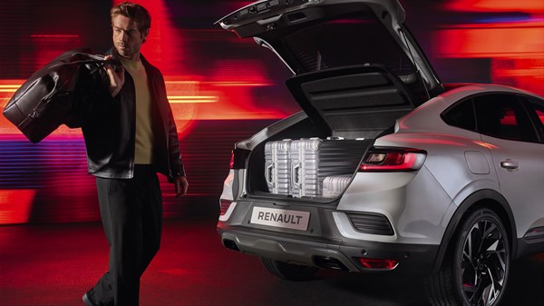 tous les contrats dispos - financement et services - Renault Arkana full hybrid E-Tech 