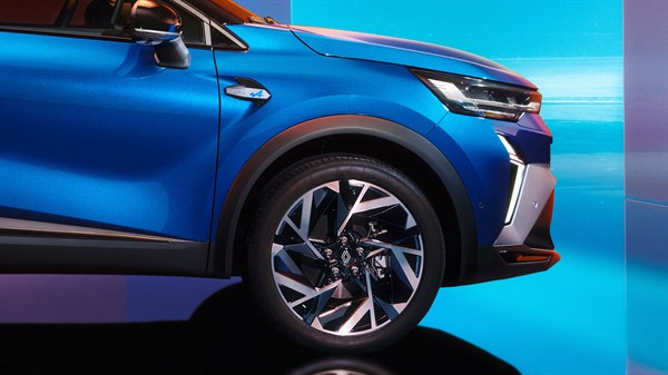 contrats d'entretien - Renault Captur full hybrid E-Tech 